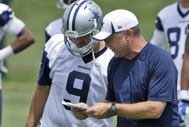 Scott Linehan Takes Firm Control of the Cowboys' Offense