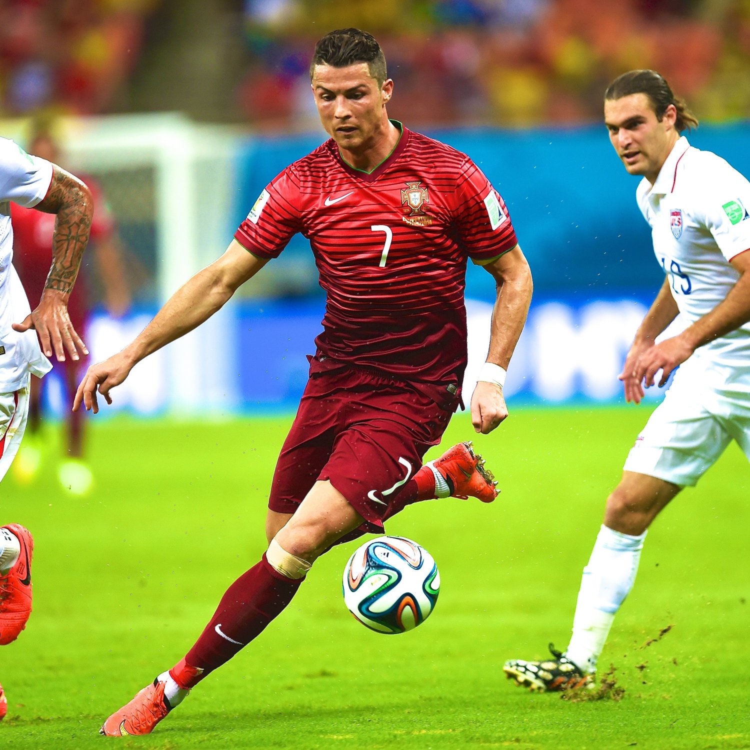 Cristiano Ronaldo Turns on the Skills for Portugal vs. USA ...