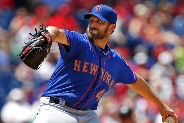 Collins Lets Niese Fight Through Jam