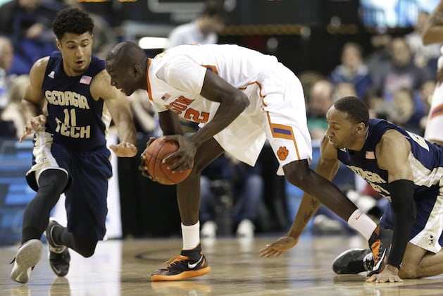 Ibrahim Djambo Transferring from Clemson