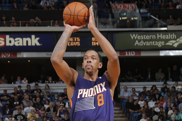 Report: Warriors Interested in Channing Frye If He Opts out