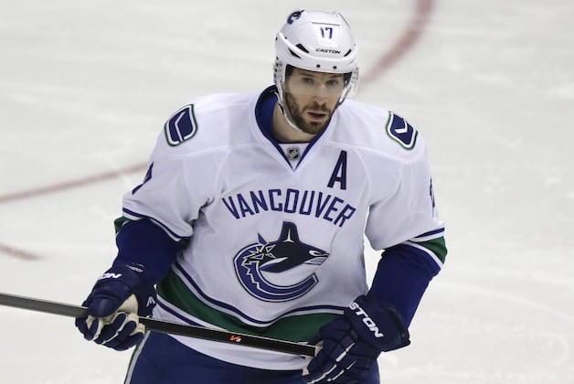 Report: Ryan Kesler Wants Deal to Chicago or Pittsburgh