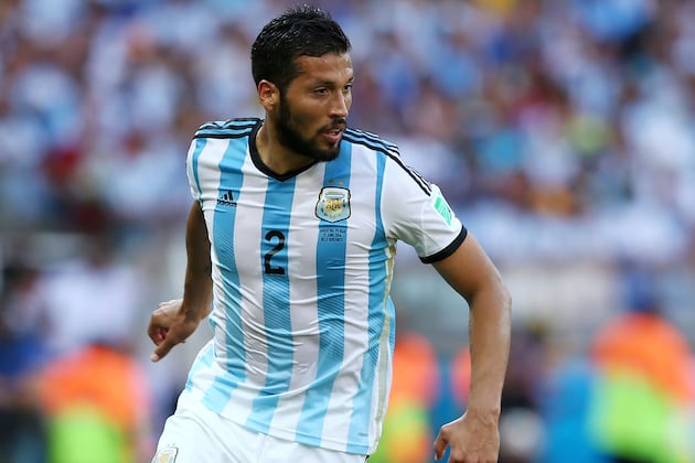 Zenit Sign Argentina's Ezequiel Garay