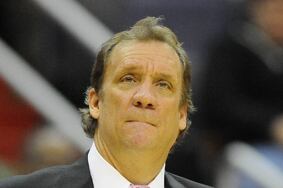 Timberwolves' Flip Saunders Says Trade Talk Is at 'Feeding Frenzy'