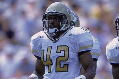 Former Georgia Tech LB Accused of Locking Son in the Basement for 2 Years