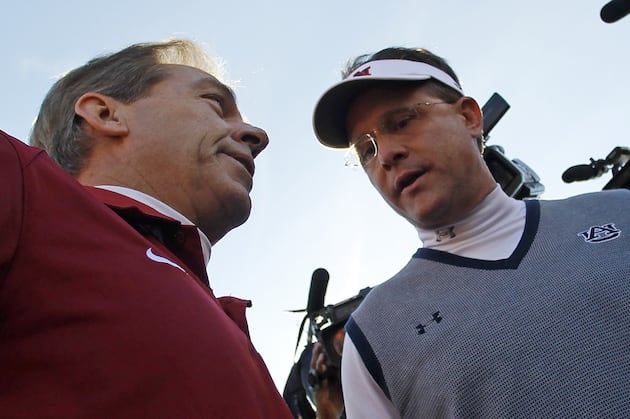 McElroy Breaks Down Auburn's Offense, Why It's 'Difficult' for Nick Saban