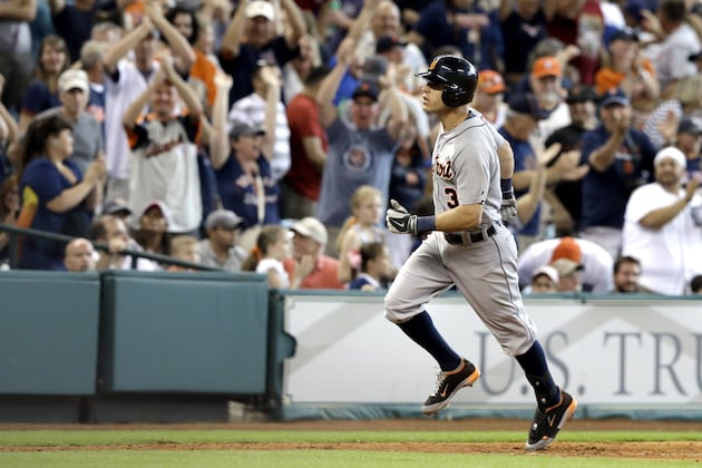 Video: Kinsler's Clutch 3-Run Shot in 9th