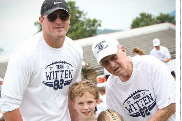 Giving Back, Jason Witten Hosts 12th Annual Football Camp