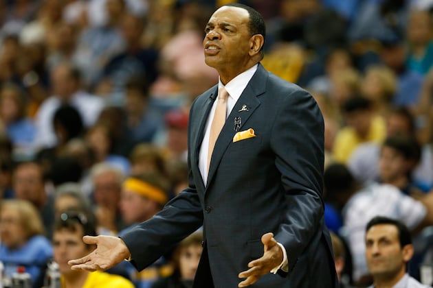 Lionel Hollins é o novo técnico do Nets