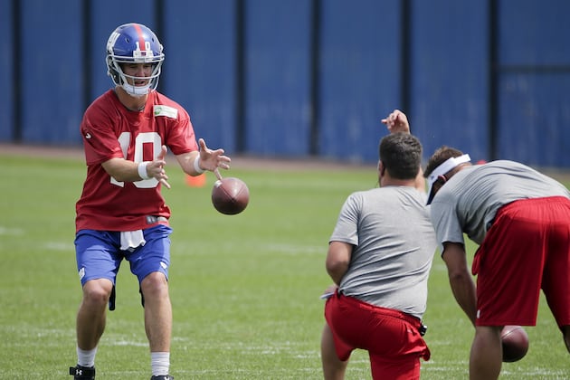 Giants: New QB Coach Doesn't Walk on Eggshells Around Eli Manning