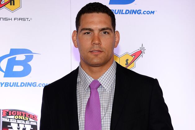 Chris Weidman: 'Vitor Belfort Is on so Much Testosterone'