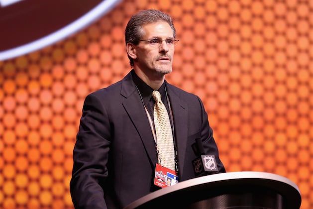 Flyers' Hextall Remains Calm Amid Free-Agency Storm