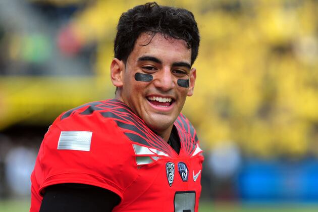 Maxwell Award Watch List Highlighted by Winston, Petty, Mariota