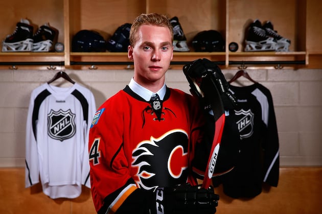 Bennett, Gaudreau Wow Spectators at Flames Camp Scrimmage