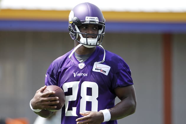 Suspect in Death of AP's Son Says Child Choked on Fruit Snacks