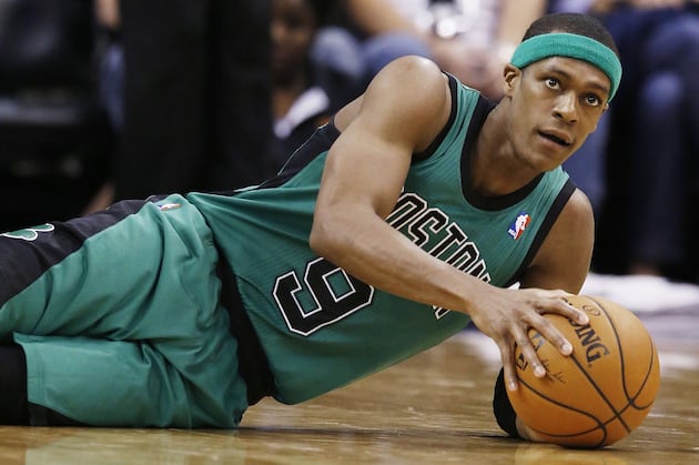 Report: Rockets Are Likely to Target Rondo in Trade...