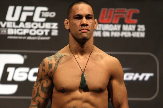 James Te Huna Sidelined Until 2015 Following Shoulder Surgery