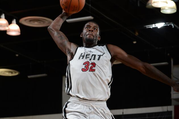 Heat Officially Sign James Ennis