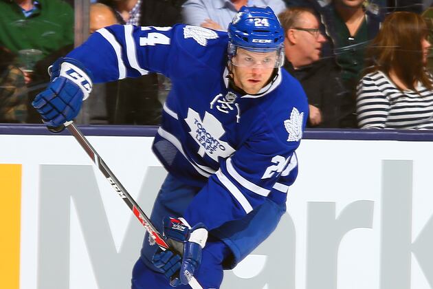 Leafs Sign Peter Holland