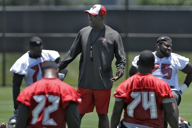 Buccaneers Drop Two Spots on Most Valuable Franchise List