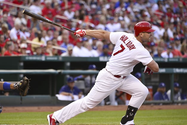 Holliday Exits vs. Dodgers After Collision with Ramirez
