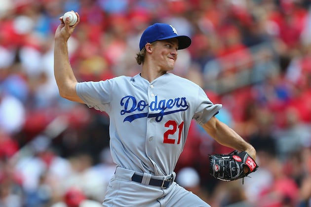 Zack Greinke Shaky, Yasiel Puig Hurt as Dodgers Continue St. Louis Horror Show