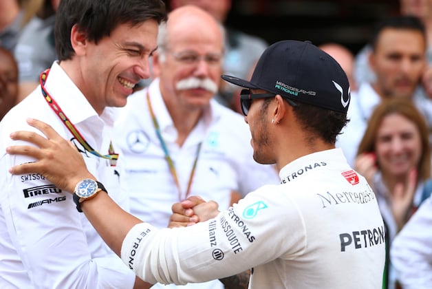 Mercedes 'Already Negotiating' with Hamilton