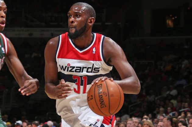 Report: Heat, Pacers Interested in Chris Singleton