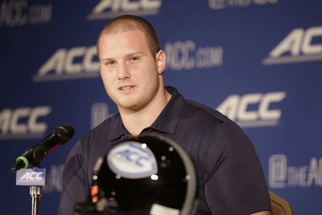 Hickey Thinks Addition of an 8th Official Will Help SU's Fast-Paced Offense