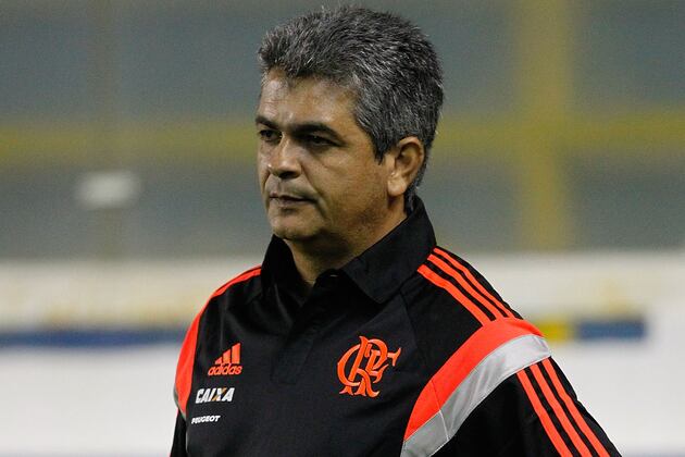Diretoria do Fla banca permanência de Ney
