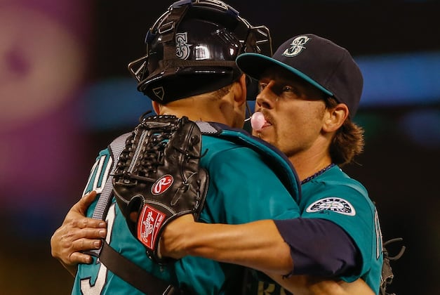 Seager, Mariners Handle New York Mets Easily in 5-2 Victory