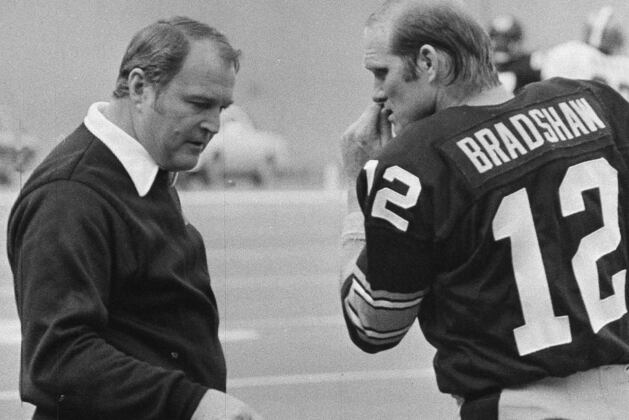 Steelers to Honor Noll with Initials on Helmets