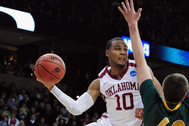 Sooners' December Game Against Washington