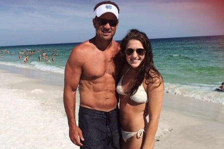 Larry Fedora Shows off Six-Pack Abs