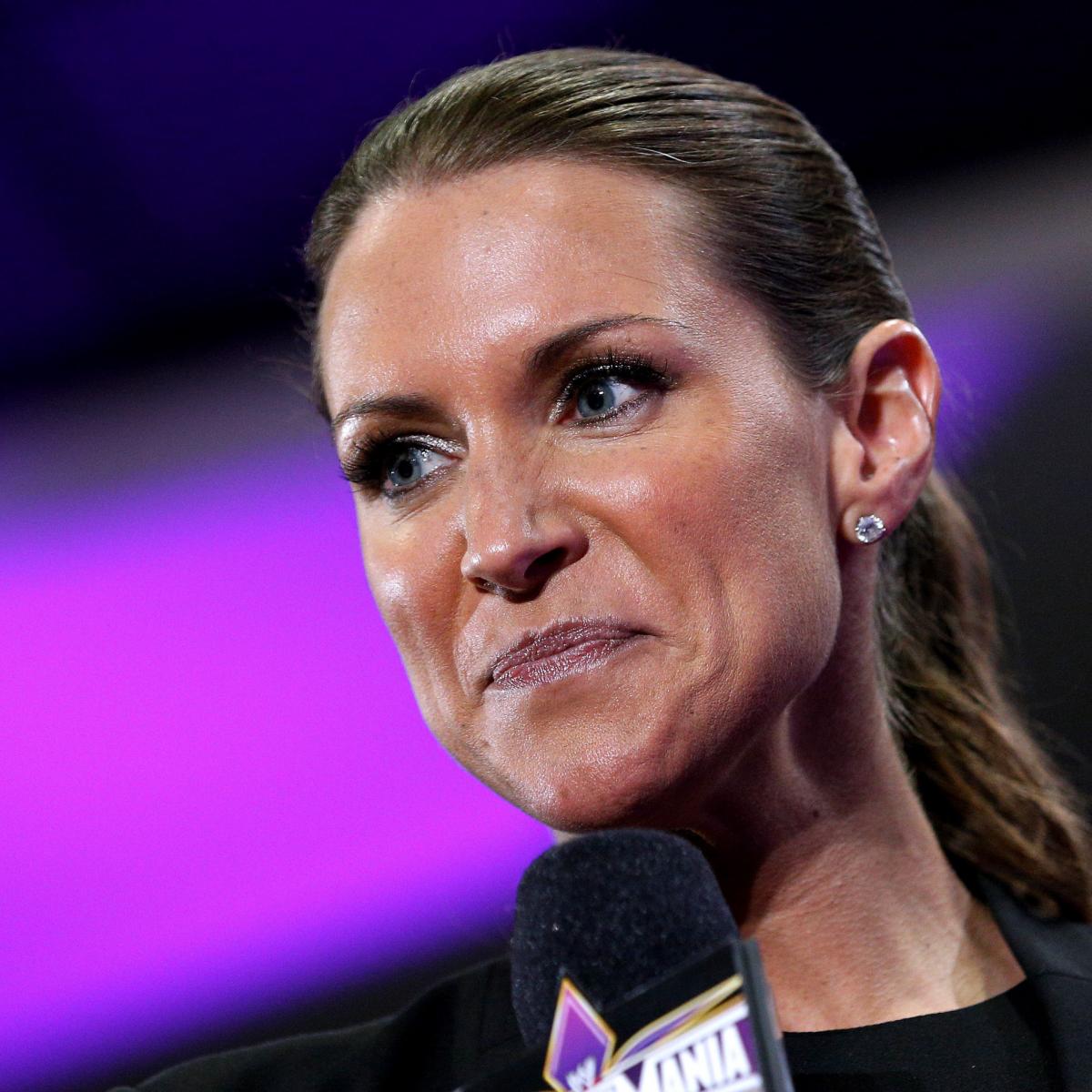 Stephanie McMahon to Face Brie Bella at 2014 SummerSlam PPV Bleacher