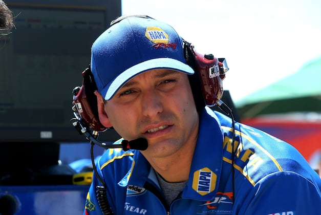 Greg Ives to Become Crew Chief for Dale Earnhardt Jr. Next Season