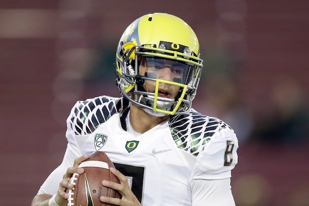 Pac-12 QBs Set Pace for Unitas Award Watch List