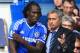 LONDON, ENGLAND - AUGUST 18: Chelsea manager Jose Mourinho talks to substitute Romelu Lukaku of Chelsea during the Barclays Premier League match between Chelsea and Hull City at Stamford Bridge on August 18, 2013 in London, England. (Photo by Richard Heathcote/Getty Images)
