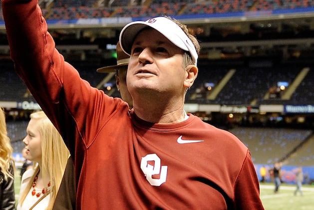 Stoops Intro'd at Event as 'Man Who Singlehandedly Shut Up the SEC'