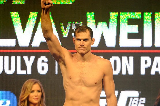 Roger Gracie Calls the UFC a 'Monopoly'