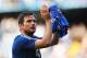 LONDON, ENGLAND - MAY 04: Frank Lampard of Chelsea acknowledges the crowd following the Barclays Premier League match between Chelsea and Norwich City at Stamford Bridge on May 4, 2014 in London, England. (Photo by Clive Rose/Getty Images)