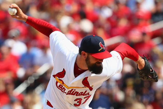 Should the St. Louis Cardinals Sign Reliever Pat Neshek to a Contract Extension?
