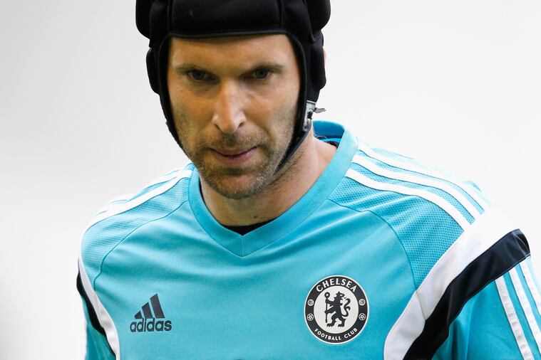 Chelsea Goalkeeper Petr Cech Corrects Sky Sports on His Goalkeeping Record