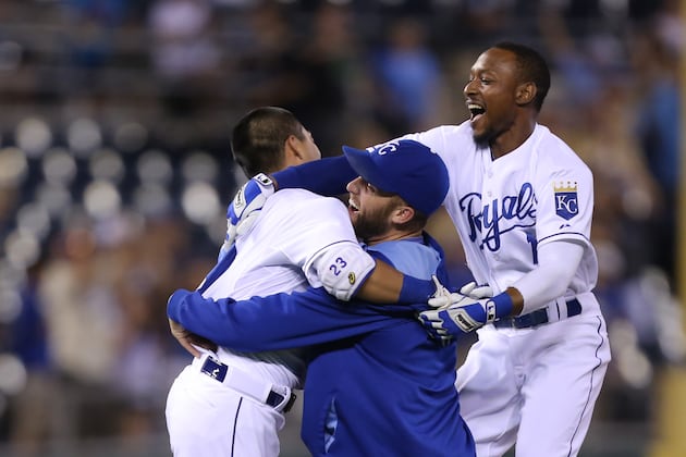 Royals Run Wild with Seven Steals vs. Giants