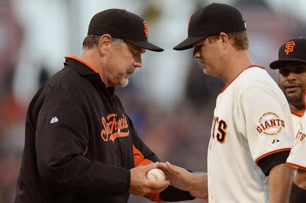 Giants Pitcher Matt Cain Has Bone Chips Removed
