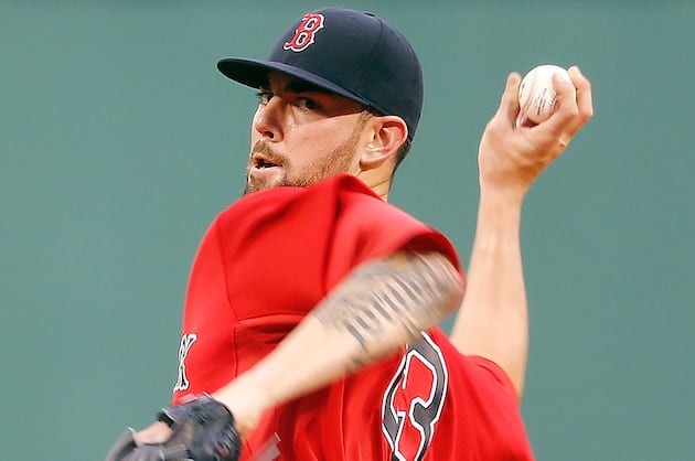 Napoli Homer Lifts Red Sox to 5-4 Win over Reds