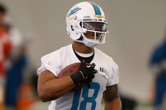 Position Battles Heat Up in Miami Dolphins Training Camp
