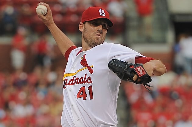 Jay's 2-Run Double Lifts Cardinals over Padres 4-3