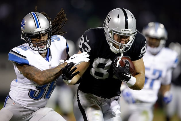 Raiders Rally Past Lions 27-26