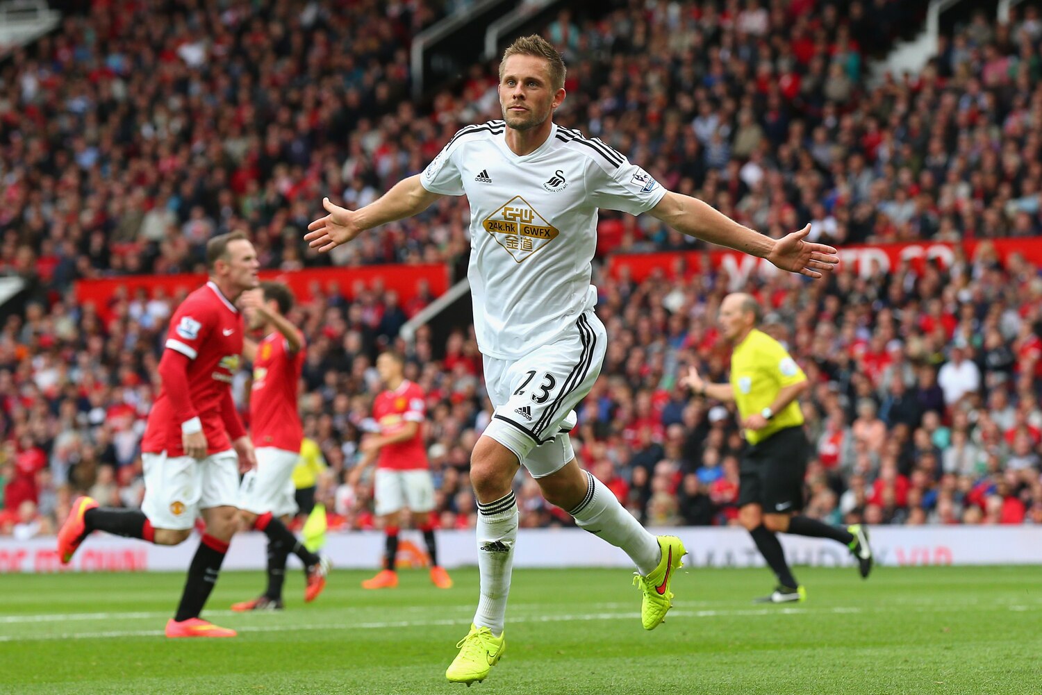 Manchester United vs. Swansea City: Live Score, Highlights ...